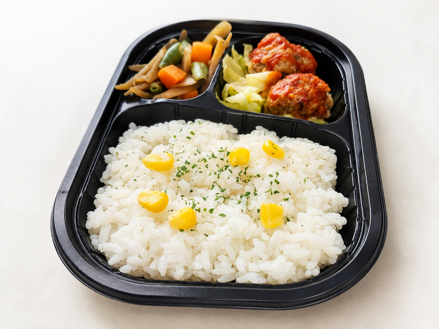 冷凍弁当の写真