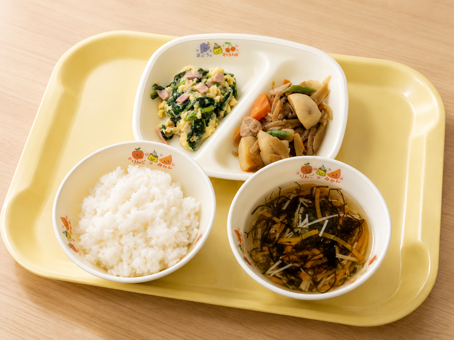 配膳給食の写真 5